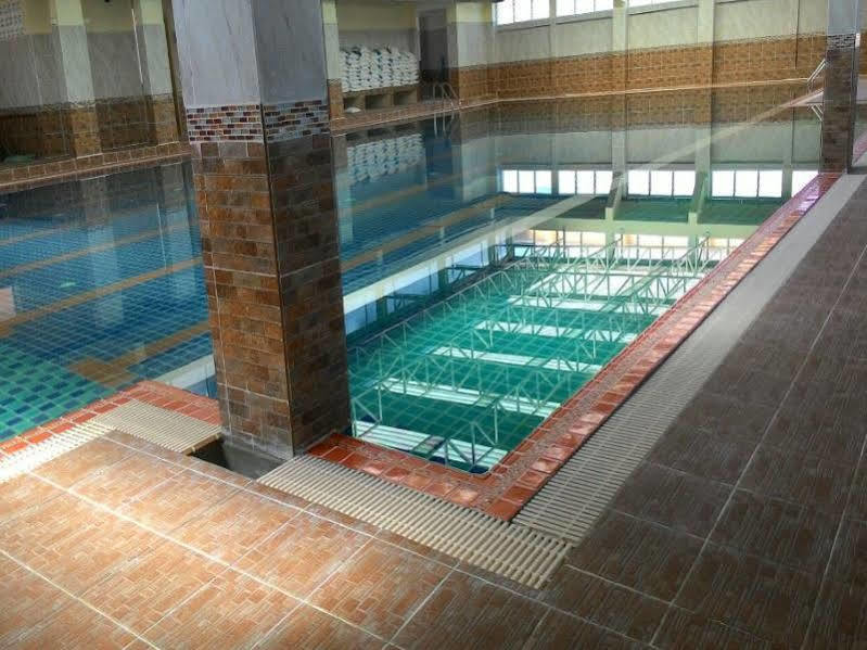 Ac Sport Village Bangkok Luaran gambar